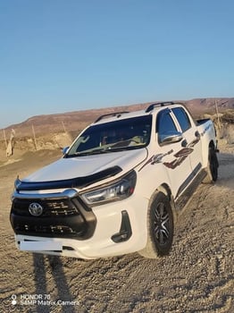 Toyota Hilux 2017, diesel, excellent état, boîte manuelle