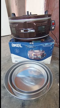 Akel électronique pour gâteaux neuf en cartons