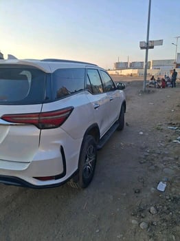 Toyota Fortuner 2019 Automatique, excellent état