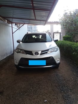 Toyota RAV4 GX-R 4WD 2013, boîte automatique, excellent état