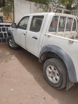 Ford Pick-up en bon état à vendre