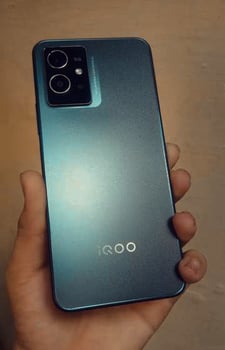 Vivo iQOOO Z6 5g