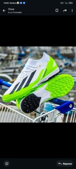 Chaussures de foot stabilisantes