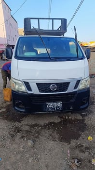 Nissan Urvan NV 350 2015, turbo en excellente qualité à vendre