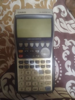 Calculatrice graphique Casio en bon état - Prix abordable