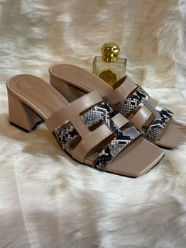 Chaussures compensées pour femme – Plusieurs modèles disponibles