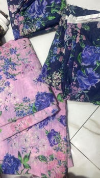 Tissus neufs multicolores, légers et fluide - Fabriqué en Espagne