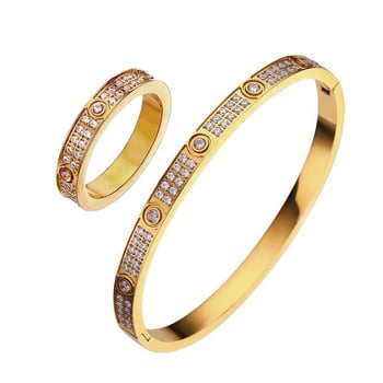 Bracelets dorés pour femme