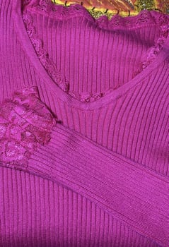 Pull rose en provenance de Dubaï pour femmes