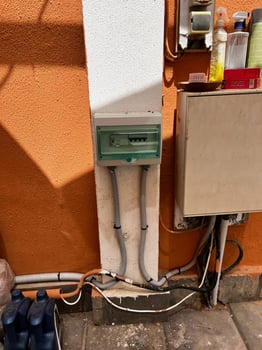 Travaux électriques BT/HT et installations courant faible - L\'Incandescence SARL