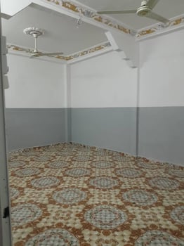 Appartement F4 neuf avec cuisine et véranda à Balbala