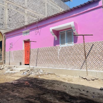 Vente - Maison Q 3 composée 3 chambres avec cuisine salle de bains