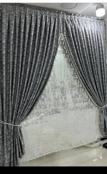 Rideaux avec embrasse pour chambre - Tissus assortis en option