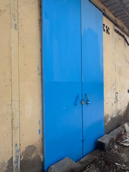 Hangar industriel 80m2 près d\'Algamil à louer