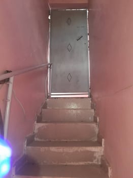 Appartement F4 à louer près de la place hayabley