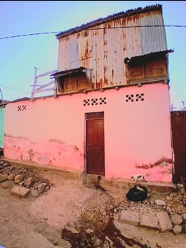 Maison 2 chambres avec terrasse à vendre au centre de marché Wahlidaba
