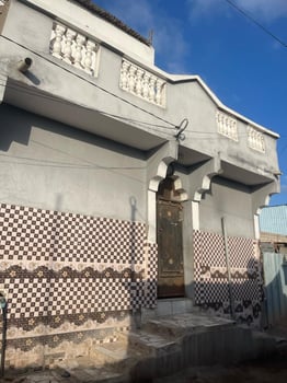 Maison neuve F3 avec terrasse et stock à louer au centre ville