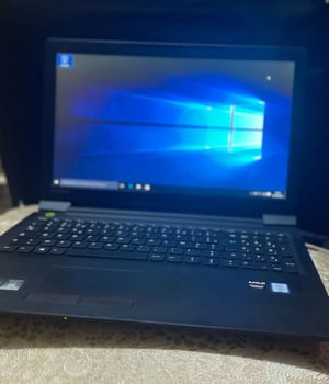 Lenovo PC Portable, i7-6500, 8Go RAM, Excellent État, Prix Négociable