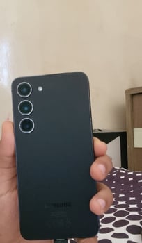 Samsung Galaxy S23 – 128 Go – Excellent état