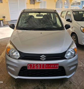 Suzuki Alto 2022, faible kilométrage, excellent état