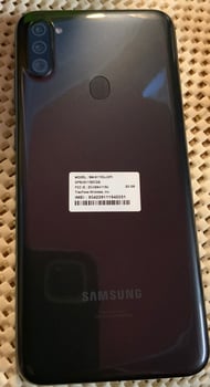 Téléphone portable A11 en parfait état - Prix attractif