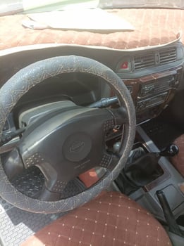 Nissan Patrol 2011, diesel, manuelle, en excellent état