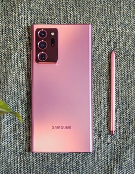 Samsung Note 20 Ultra, 5 mois d\'utilisation, stylet S-Pen inclus