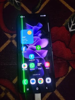 Portable Samsung Z Flip3, 8GB RAM, 256GB, comme neuf