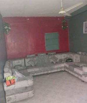Maison F4 avec terrasse à vendre à Barwaqo Ancien