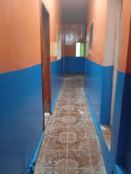 Maison F4 rénovée avec salle à manger à Barwaqo 1