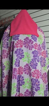 Dirac neufs avec foulard assorti – Plusieurs modèles