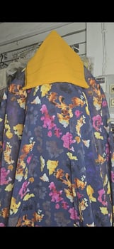 Dirac neufs avec foulard assorti – Plusieurs modèles