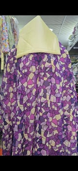 Dirac neufs avec foulard assorti – Plusieurs modèles