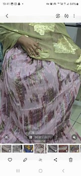 Dirac neufs avec foulard assorti – Plusieurs modèles