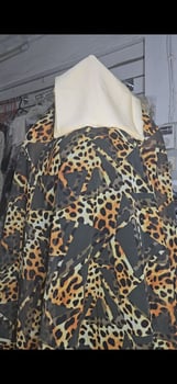 Dirac neufs avec foulard assorti – Plusieurs modèles