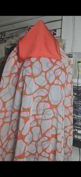 Dirac neufs avec foulard assorti – Plusieurs modèles