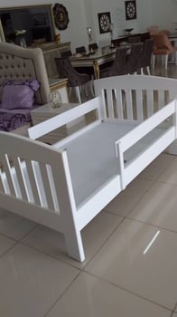 Chambre enfant/ado sur-mesure, design moderne et résistant