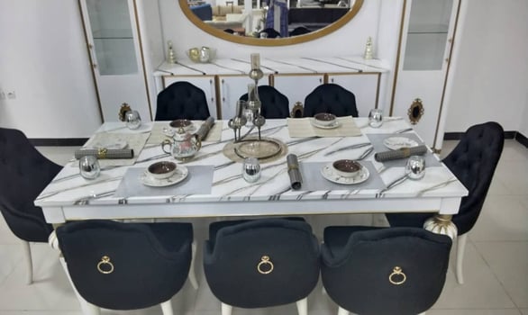 Salle à manger complète avec table marbre et buffet