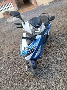 Scooter HERO Dash, puissant et économique