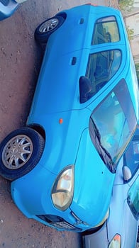 Suzuki Alto 800 2013, bien entretenu, à négocier