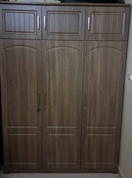 Armoire en excellent état à vendre