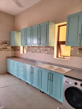 Cuisines complètes modernes et classiques – Installation facile