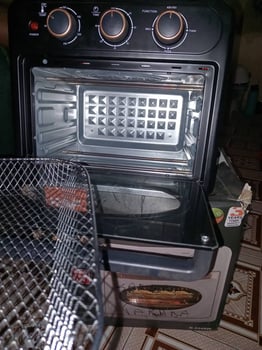 Four de cuisine électrique avec fonction air fryer