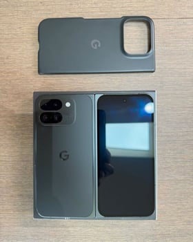 Google Pixel 9 Pro Fold, obsidian, 256GB, comme neuf
