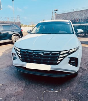 Hyundai Tucson 2021, diesel, SUV moderne en excellent état