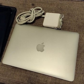 MacBook Air 13 en excellent état - 5 mois d\'utilisation
