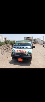 Toyota Mini Bus en bon état - Prêt à rouler
