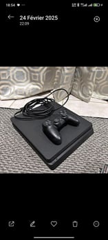 PlayStation 4 comme neuf, manette incluse