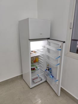Réfrigérateur VESTEL neuf, parfait état