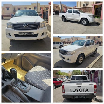 Toyota Hilux 2015, boîte automatique, excellent état